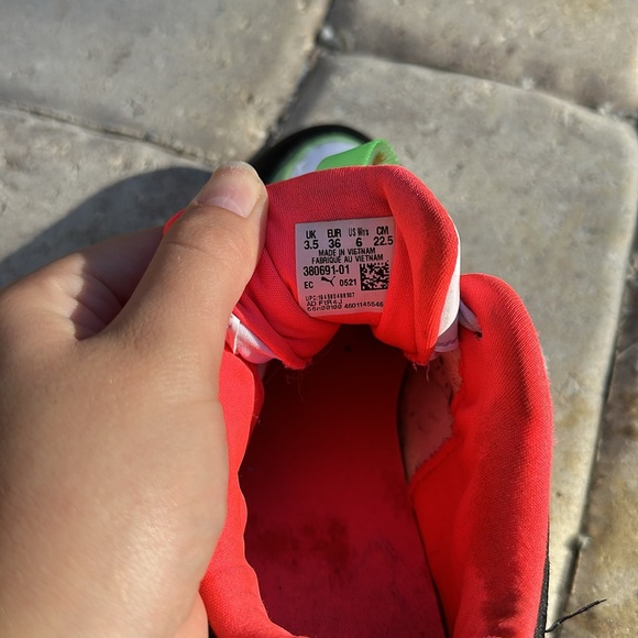 Puma Sneaker (RS-Curve) - Picture 8 of 8